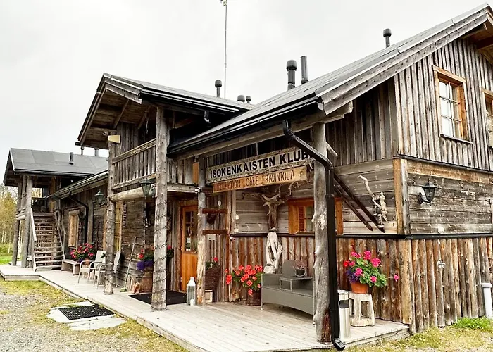 Isokenkäisten Klubi - Wilderness Lodge